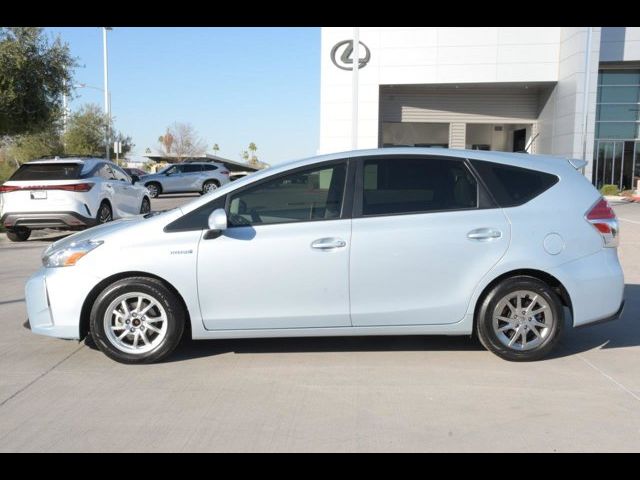 2016 Toyota Prius v Five