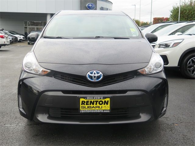 2016 Toyota Prius v Five