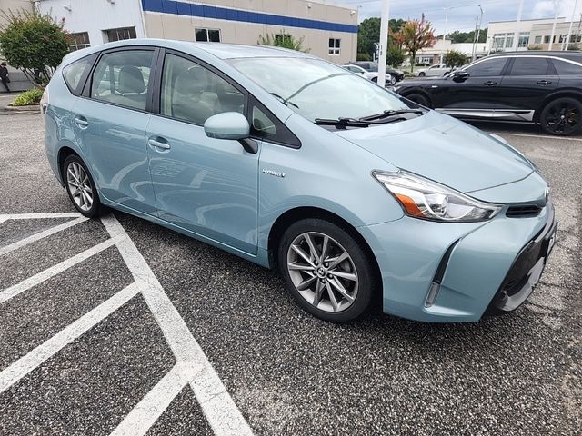 2016 Toyota Prius v 