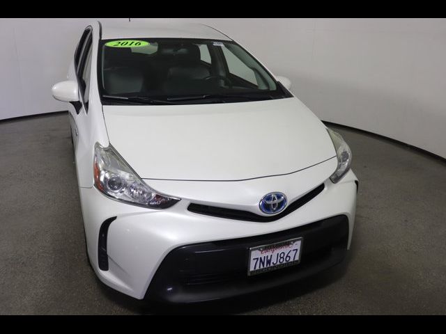 2016 Toyota Prius v 