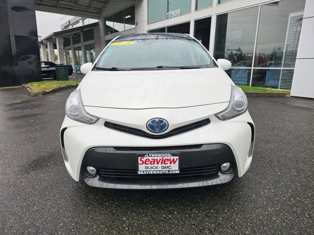 2016 Toyota Prius v Five