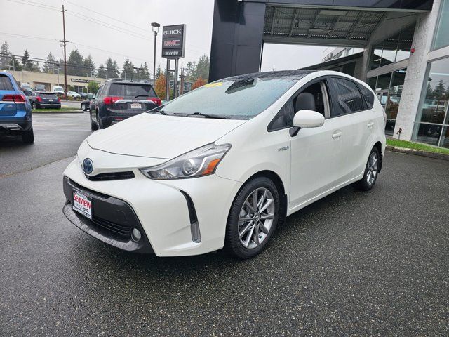 2016 Toyota Prius v Five