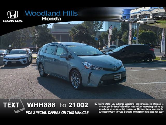 2016 Toyota Prius v Five