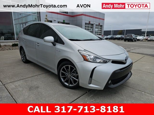 2016 Toyota Prius v Five