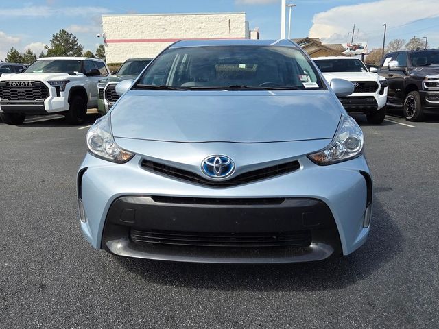2016 Toyota Prius v Five
