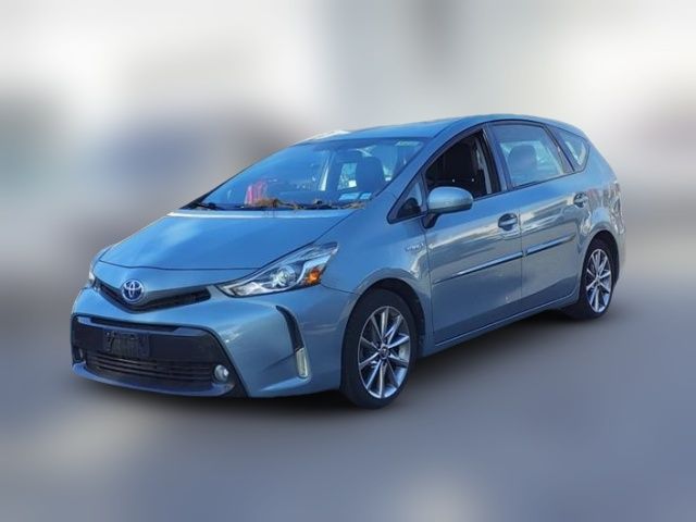 2016 Toyota Prius v Five