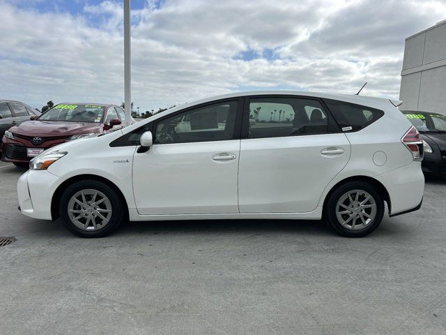 2016 Toyota Prius v Four