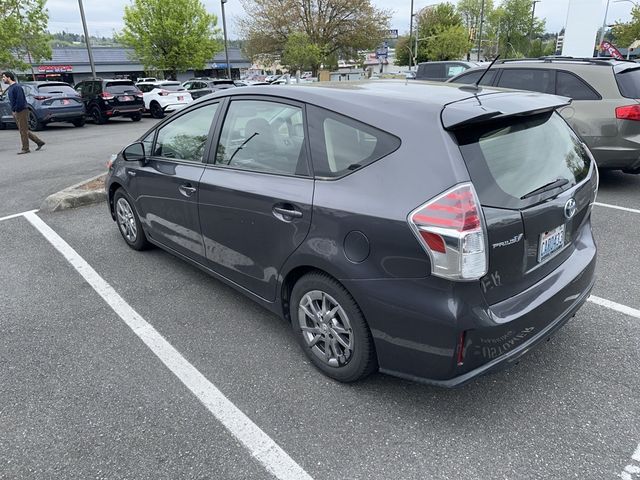 2016 Toyota Prius v Four