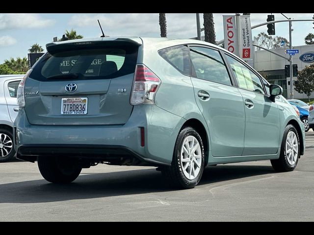 2016 Toyota Prius v Four