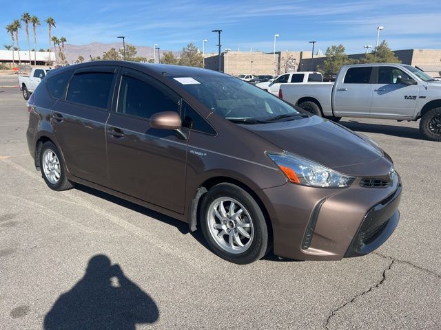 2016 Toyota Prius v Two