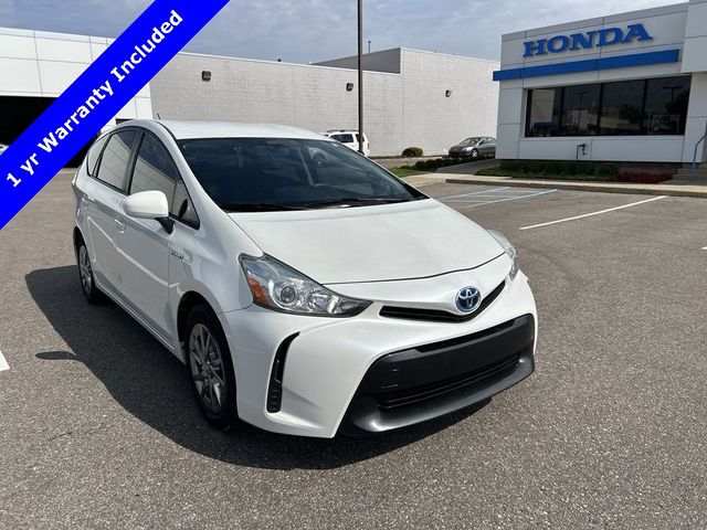 2016 Toyota Prius v Two