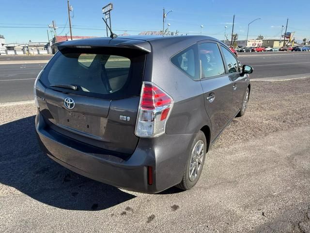 2016 Toyota Prius v Two