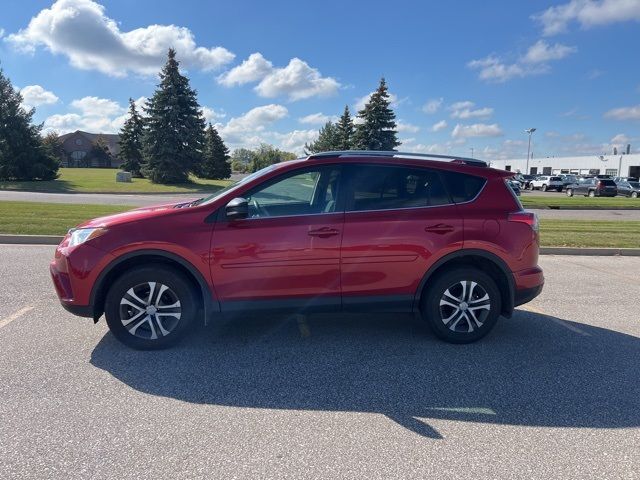 2016 Toyota RAV4 LE