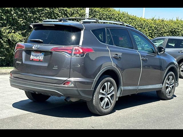 2016 Toyota RAV4 LE