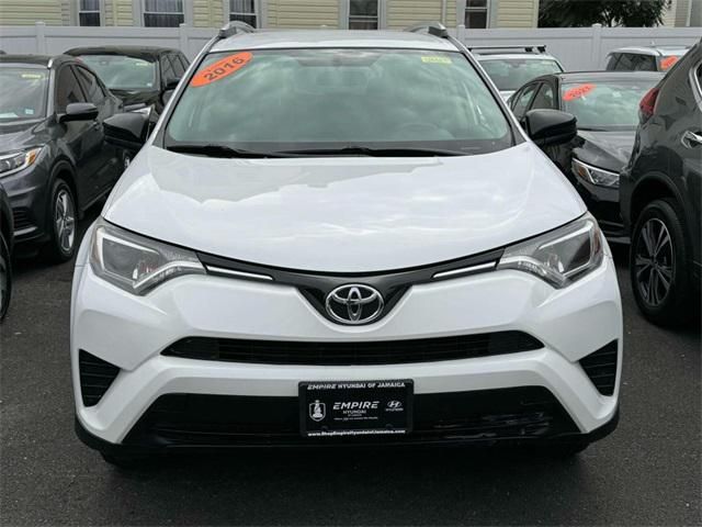 2016 Toyota RAV4 LE