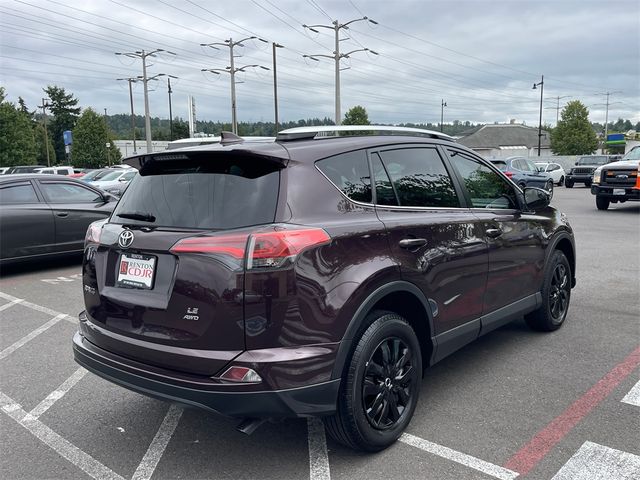 2016 Toyota RAV4 LE