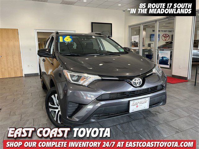 2016 Toyota RAV4 LE