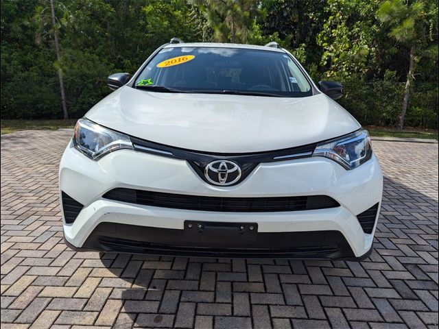 2016 Toyota RAV4 LE