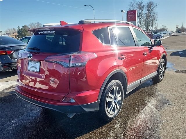 2016 Toyota RAV4 LE