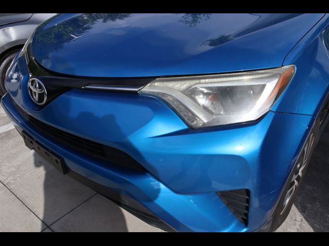 2016 Toyota RAV4 LE