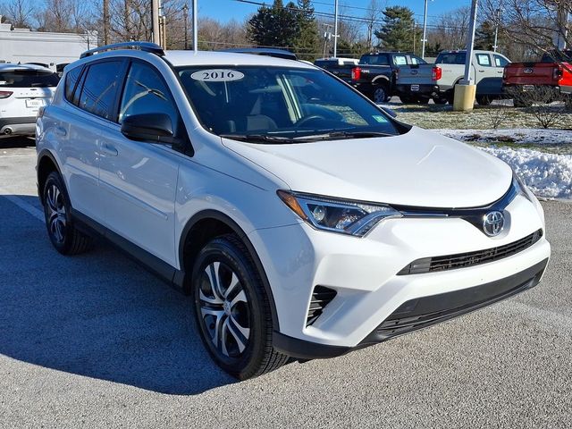 2016 Toyota RAV4 LE