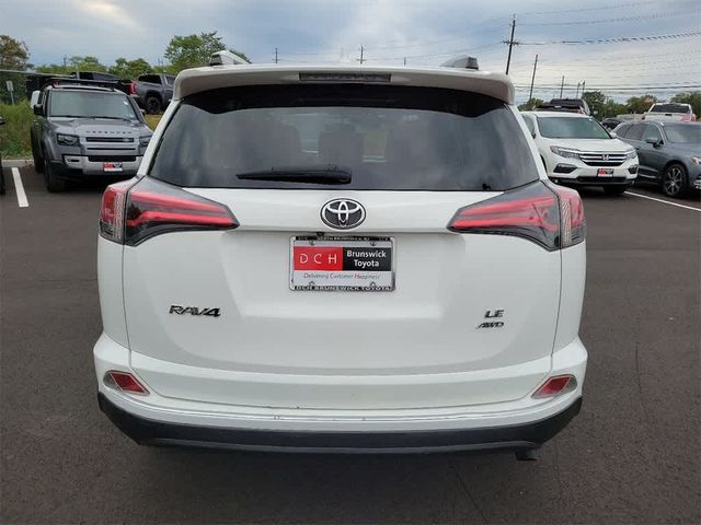 2016 Toyota RAV4 LE