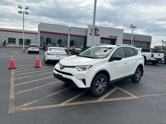 2016 Toyota RAV4 LE