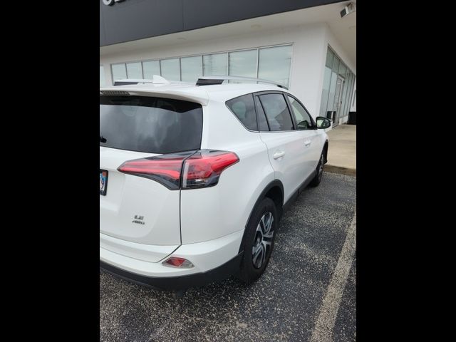 2016 Toyota RAV4 LE