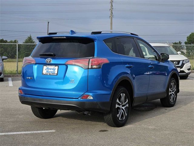 2016 Toyota RAV4 LE