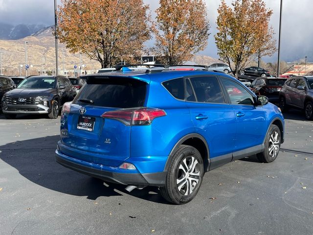 2016 Toyota RAV4 LE