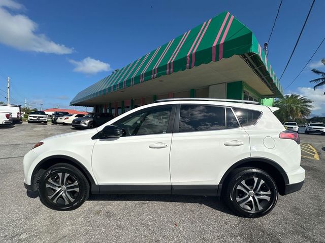 2016 Toyota RAV4 LE