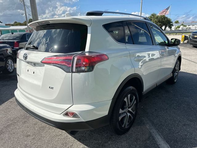 2016 Toyota RAV4 LE