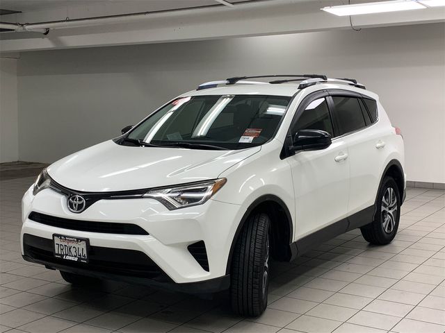 2016 Toyota RAV4 LE