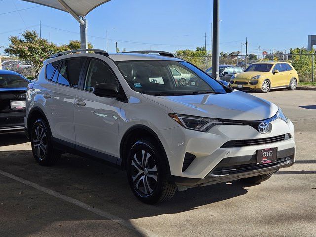 2016 Toyota RAV4 LE