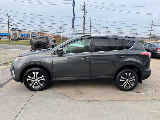 2016 Toyota RAV4 LE