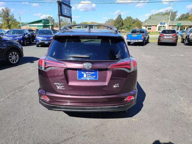 2016 Toyota RAV4 LE