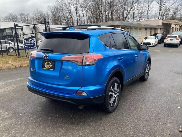 2016 Toyota RAV4 LE