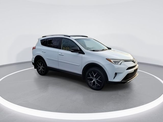 2016 Toyota RAV4 SE