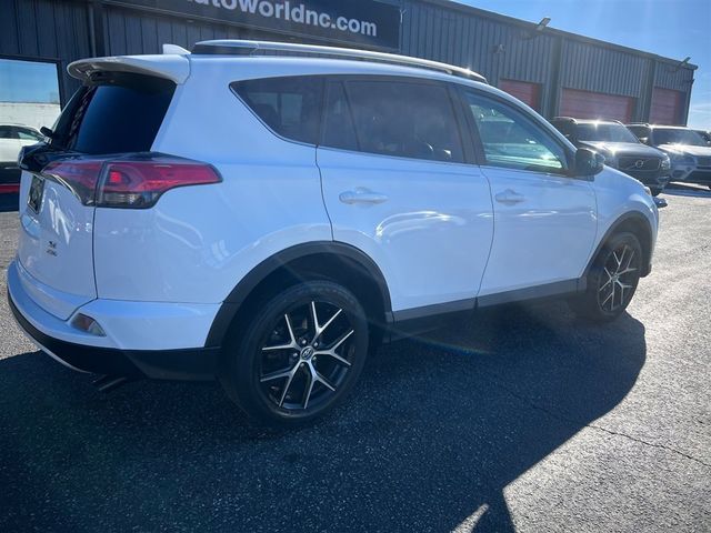 2016 Toyota RAV4 SE