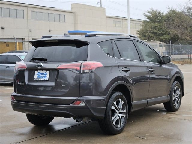 2016 Toyota RAV4 SE