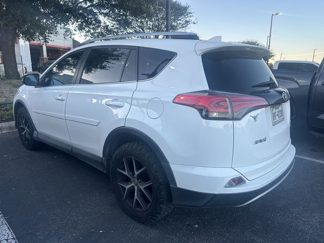 2016 Toyota RAV4 SE