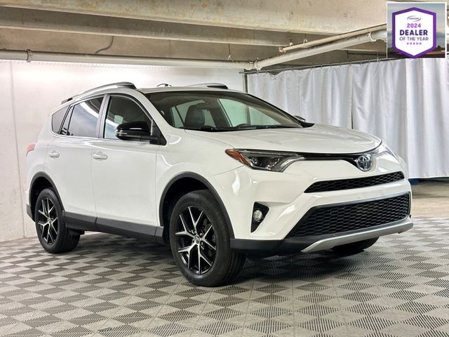 2016 Toyota RAV4 SE