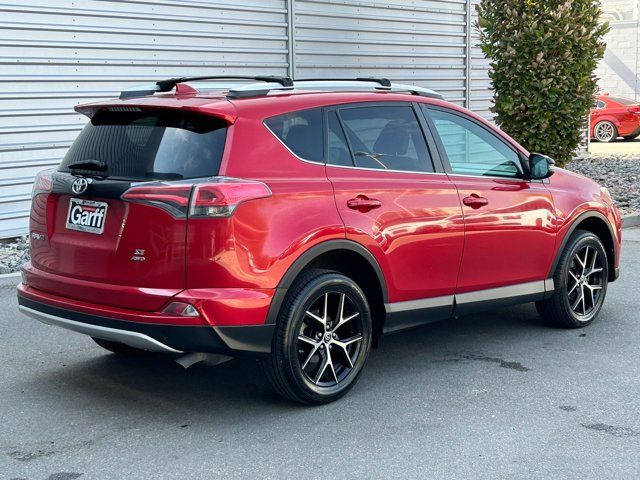 2016 Toyota RAV4 SE