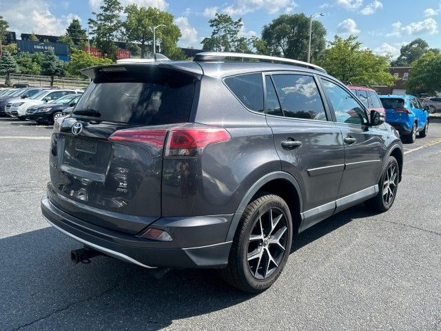 2016 Toyota RAV4 SE