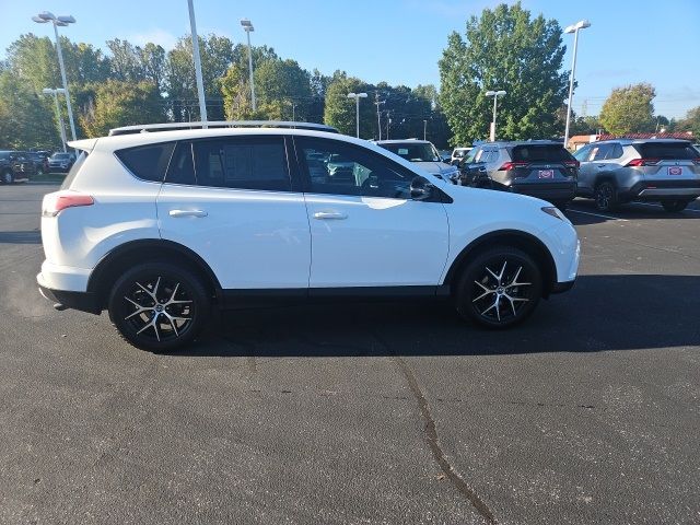 2016 Toyota RAV4 SE