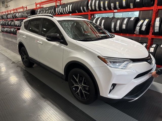 2016 Toyota RAV4 SE