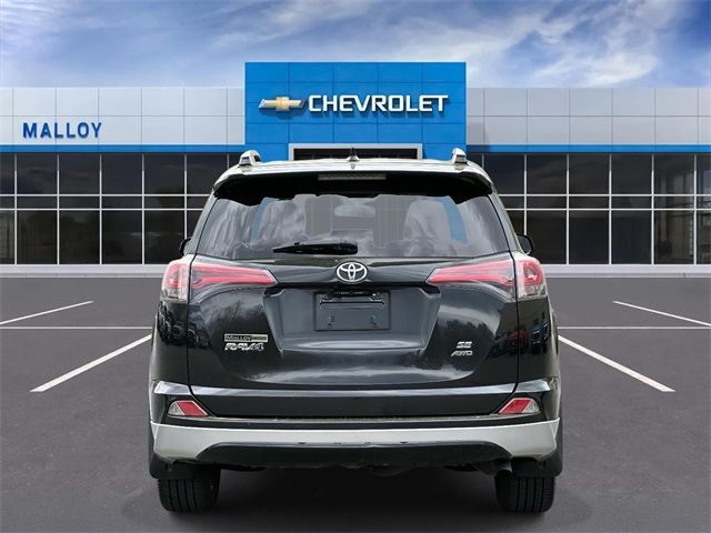 2016 Toyota RAV4 SE