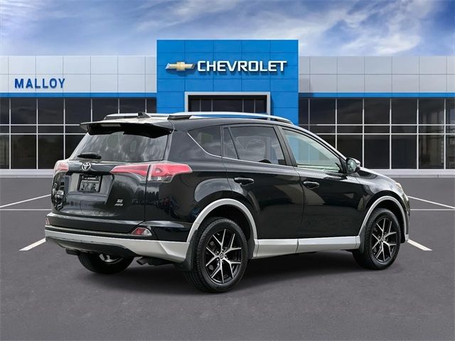 2016 Toyota RAV4 SE