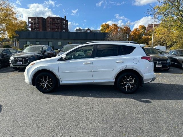 2016 Toyota RAV4 SE