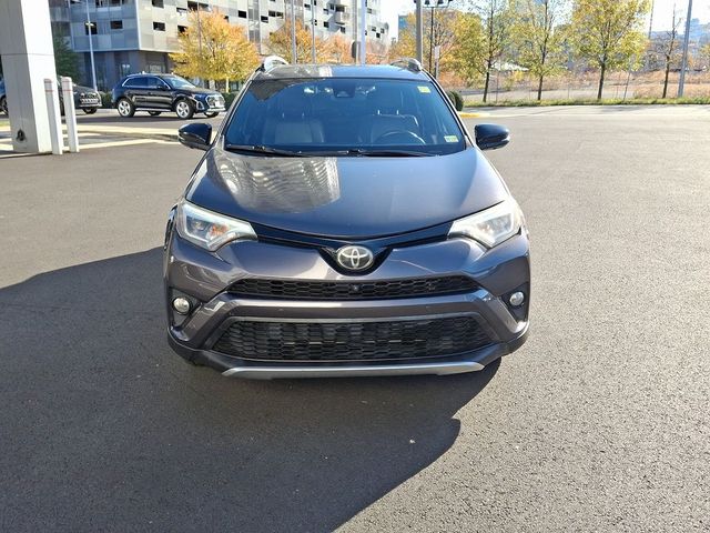 2016 Toyota RAV4 SE